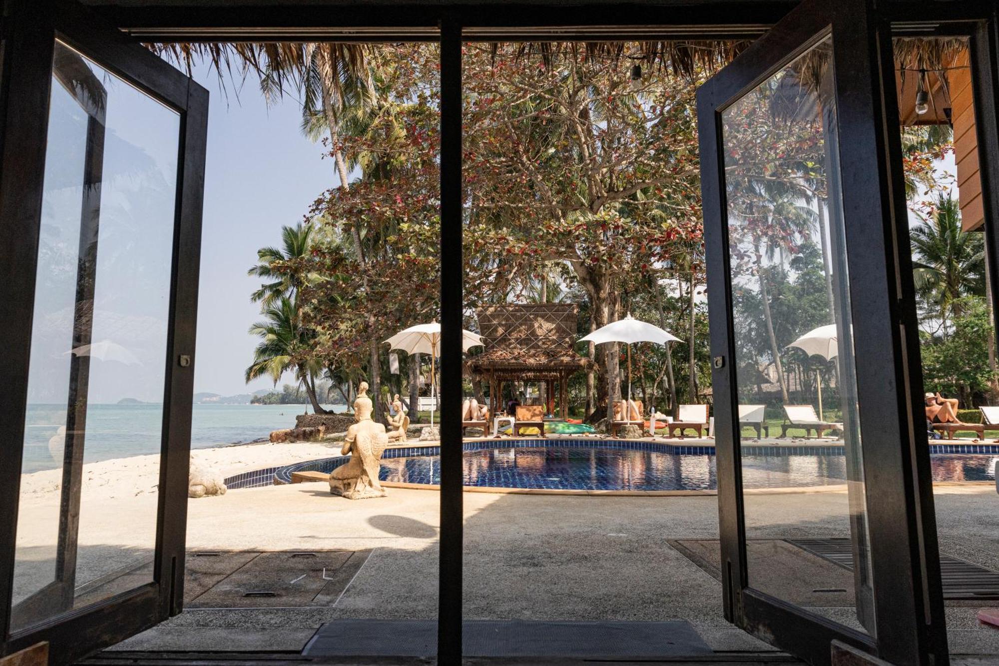 Lipa Lodge Beach Resort Lipa Noi Exterior foto